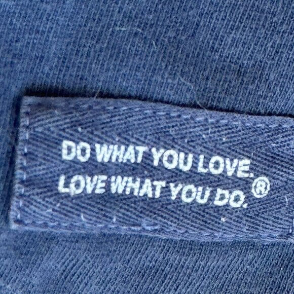 Life Is Good Crusher Tee Fly Like a Beagle Women's Navy Blue Made in Peru Large - Picture 3 of 5